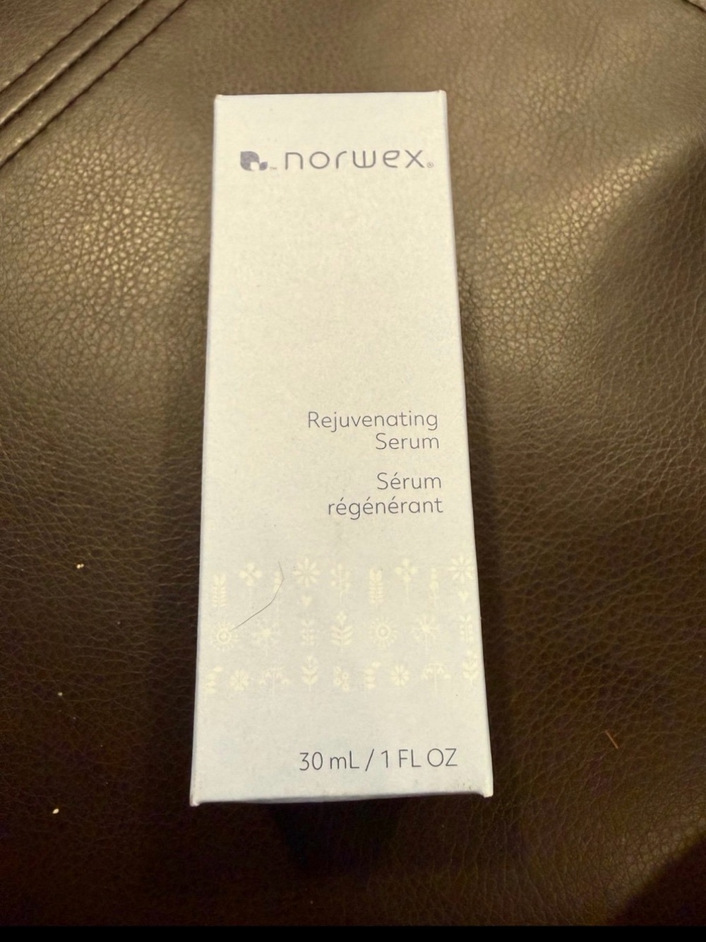Norwex Rejuvenating Serum - 30 ml new in box
